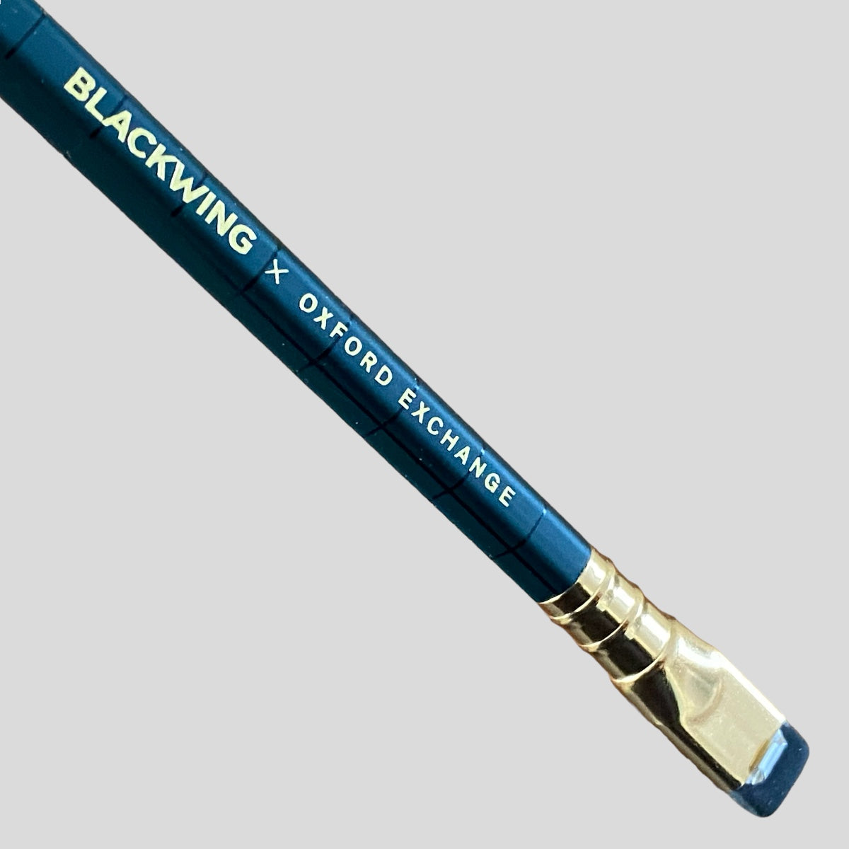 Lápiz Blackwing x Oxford Exchange